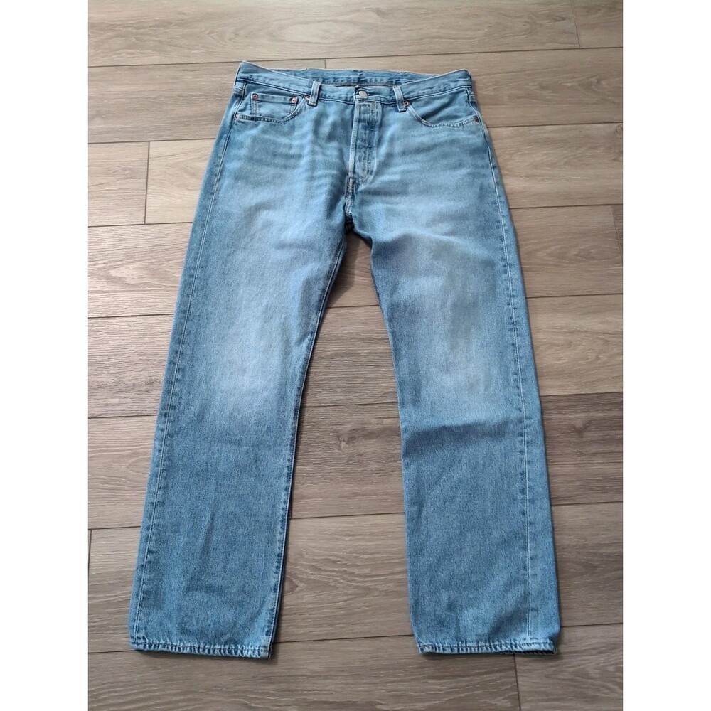 LEVI'S 501 BUTTON FLY JEANS  MEN'S SIZE 38x32(36x32 Actual )BLUE DENIM  EUC - Picture 3 of 15